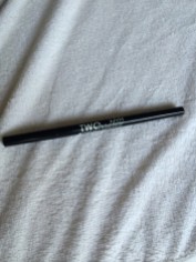 NYX two in one liner has a fine pointed liquid liner and a pencil liner